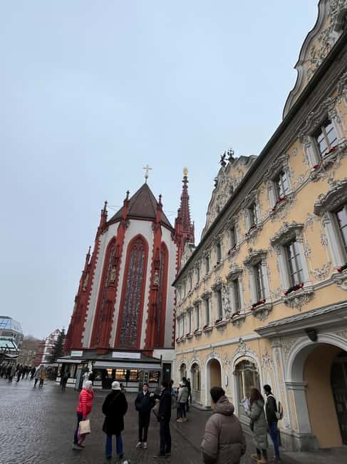 Würzburg in winter: the Residence, the old town, and mulled wine - An In-Depth Look at the Würzburg Winter Tour