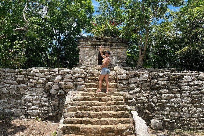 Xcaret Plus Discover History, Culture With Buffet from Cancun - FAQ