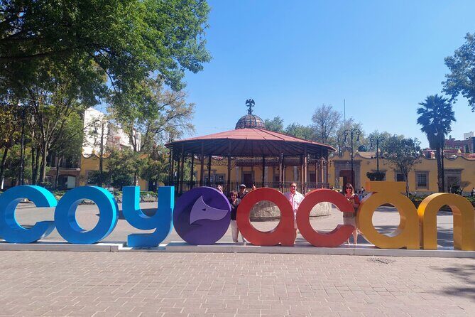 Xochimilco Floating Gardens and Coyoacan Private Tour - The Experience’s Strengths and Potential Drawbacks
