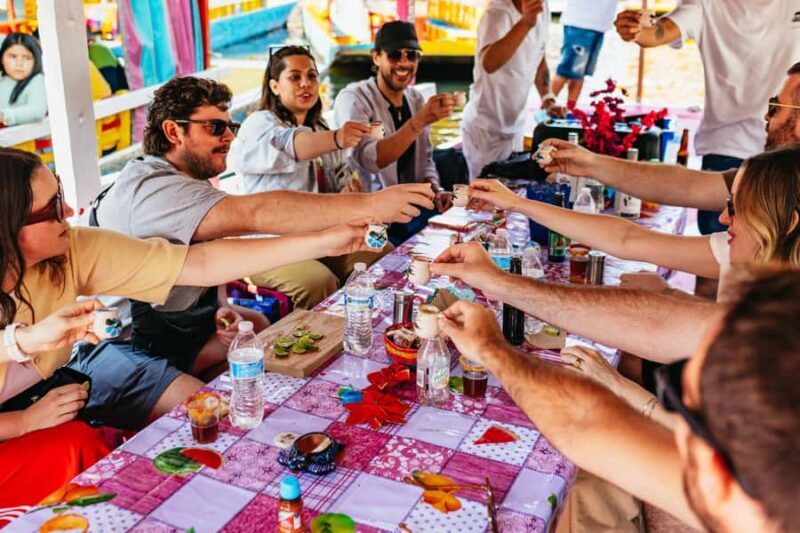 Xochimilco: traditional boat tour, culture, and fun. - Key Points