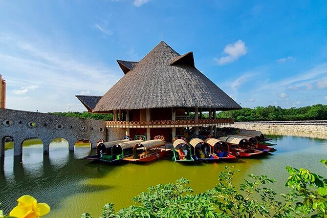 Xoximilco Tour Folclor Mexican Party Night from Cancún & Playa del Carmen - Who Would Enjoy This Tour?