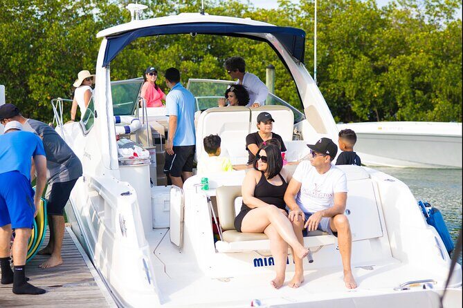 Yacht Celebration! (Restroom/Kitchen/AC & Bed on Board) - The Itinerary and Stops