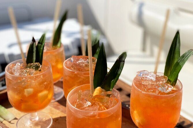 Yacht Charter in Palm Beach with Crew - FAQs