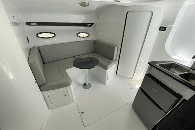 Yacht experience in Cancun: cruise, swim and sunset views - Is it worth the price?