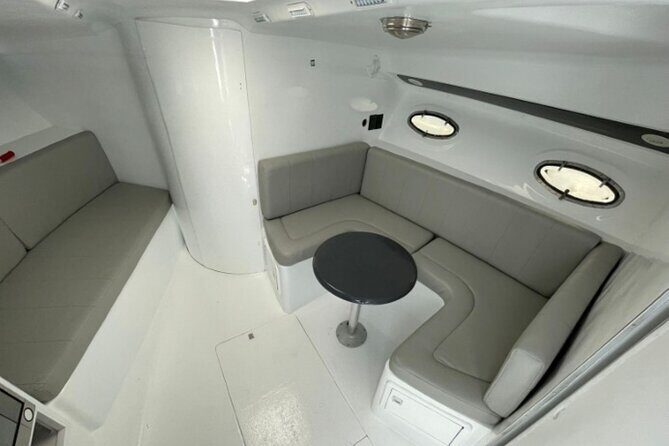 Yacht experience in Cancun: cruise, swim and sunset views - FAQs