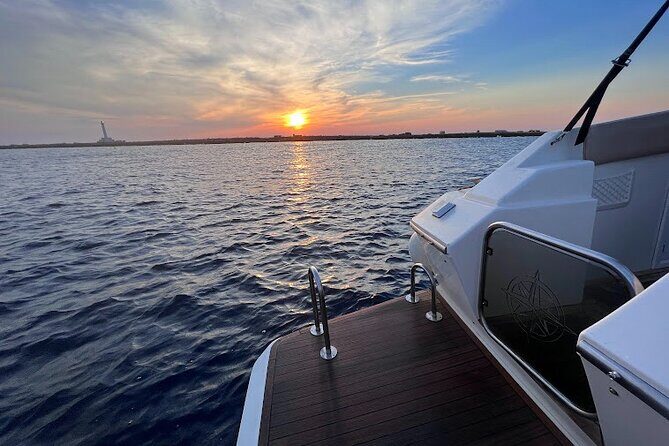 Yacht Private Tour Gallipoli Porto Cesareo - Key Points