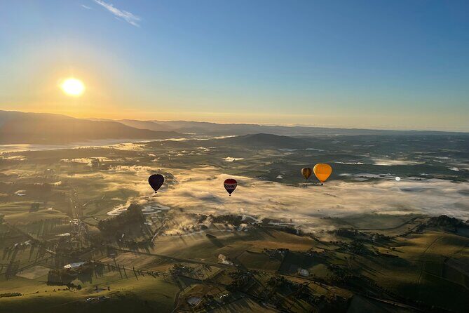 Yarra Valley Sunrise Balloon Flight with GoPro Photos - Who Should Consider This Journey?