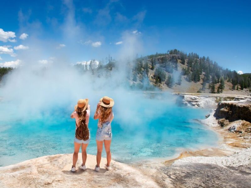Yellowstone: Old Faithful, Waterfalls, and Wildlife Day Tour - A Closer Look at the Tour Experience