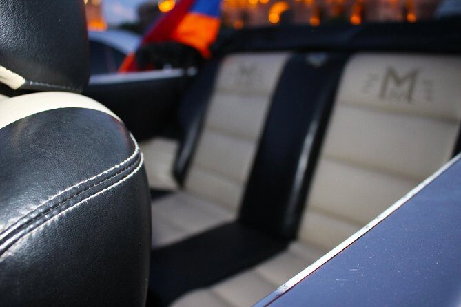 Yerevan city tour with drinks in a classic car with photography - Price and Value
