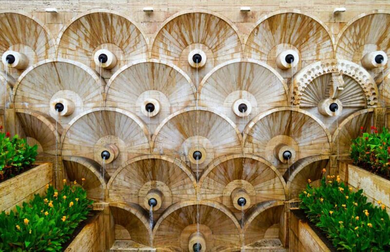 Yerevan: Evening Walking Tour with Local Guide - Why You Might Want to Sign Up for This Tour