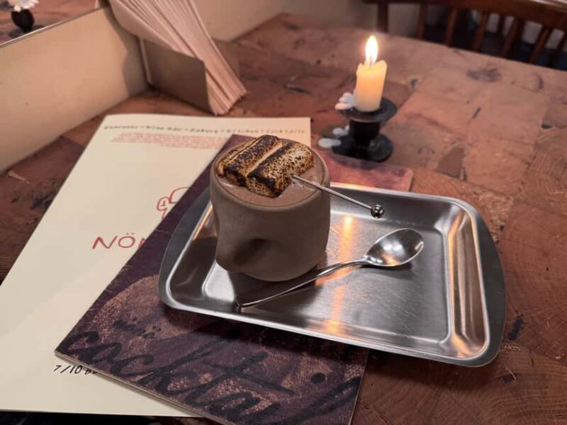 Yerevan: Pre-New Year Walking Tour with Warm Drink - Key Points