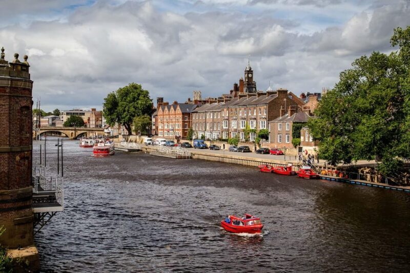 York: Guided Photography Walking Tour - An In-Depth Look at the York Photography Walk