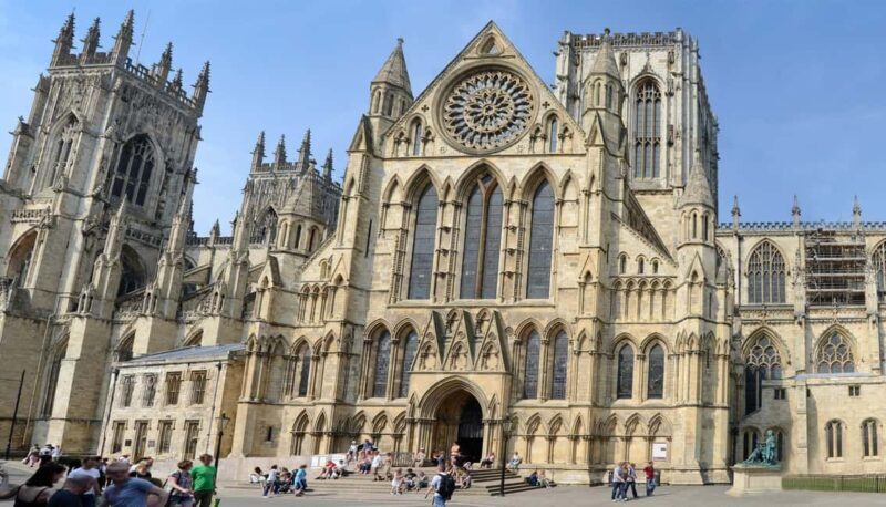 York Minster Exterior Guided Tour with Entry - Who Should Consider This Tour?