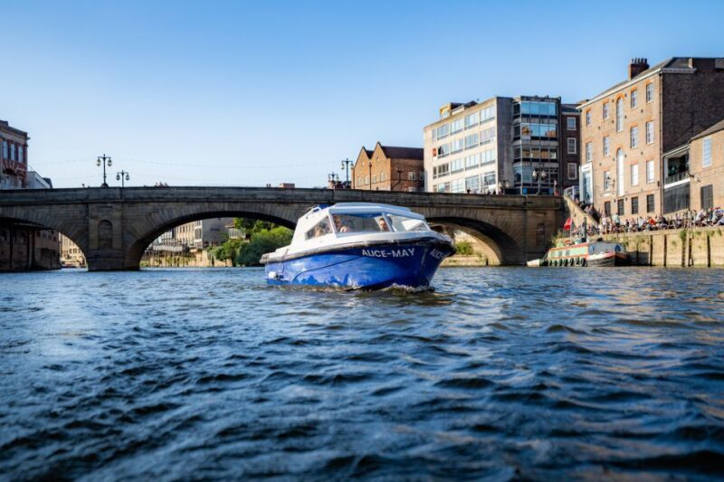 York: Self-Steer Boat Rental - What Are the Highlights?