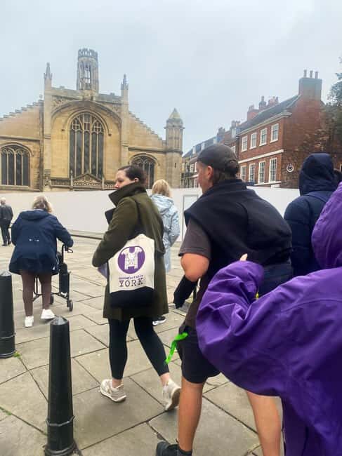 York: The Unconventional Guided Walking Tour - Accessibility and Practicalities