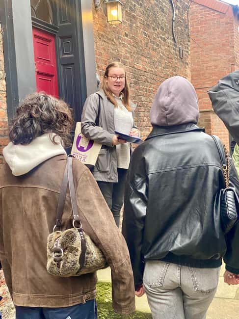 York: The Unconventional Guided Walking Tour - Who Will Love This Tour?