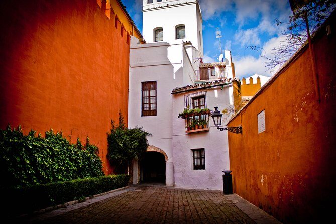 Your First day in Sevilla. - The Sum Up