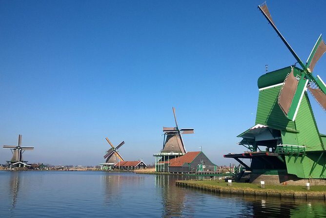 Zaanse Schans 3-Hour Private Tour from central Amsterdam, Airport or Port - A Closer Look at the Zaanse Schans Tour