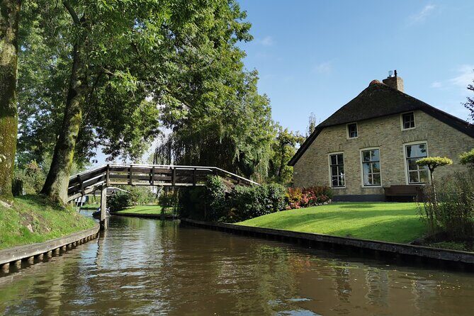 Zaanse Schans and Giethoorn Unique Day Trip with Boat Cruise - Who Will Love This Tour?