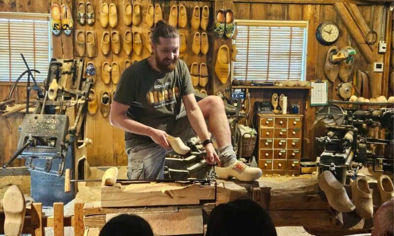 Zaanse Schans: E-bike day trip: Windmills, Cheese and Nature - Authentic Feedback from Travelers