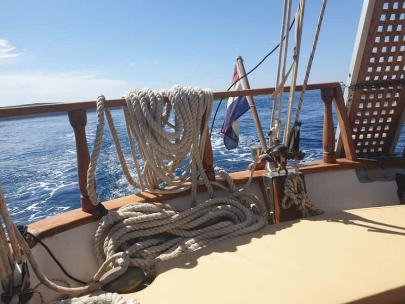 Zadar: Cruise aboard an Authentic Wooden Boat with Drinks - Who Will Love This Tour?