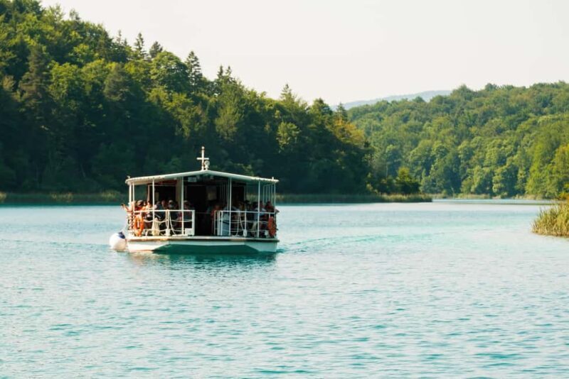 Zadar: Plitvice Lakes: Transfer Tour with pro photographer - The Itinerary and Experience Breakdown