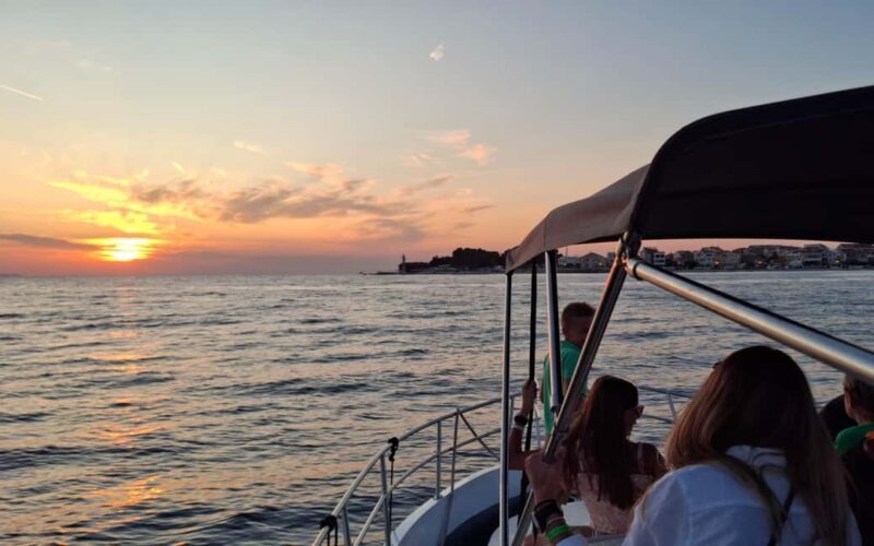 Zadar: Sunset Cruise by Vintage Boat with Wine and Snacks - A closer look at the cruise experience
