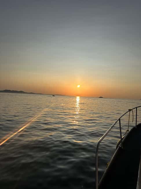 Zadar: Sunset Cruise with unlimited champagne - Who Is This Experience Best For?
