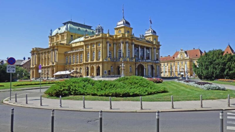 Zagreb city tour of museums and upper town - Key Points