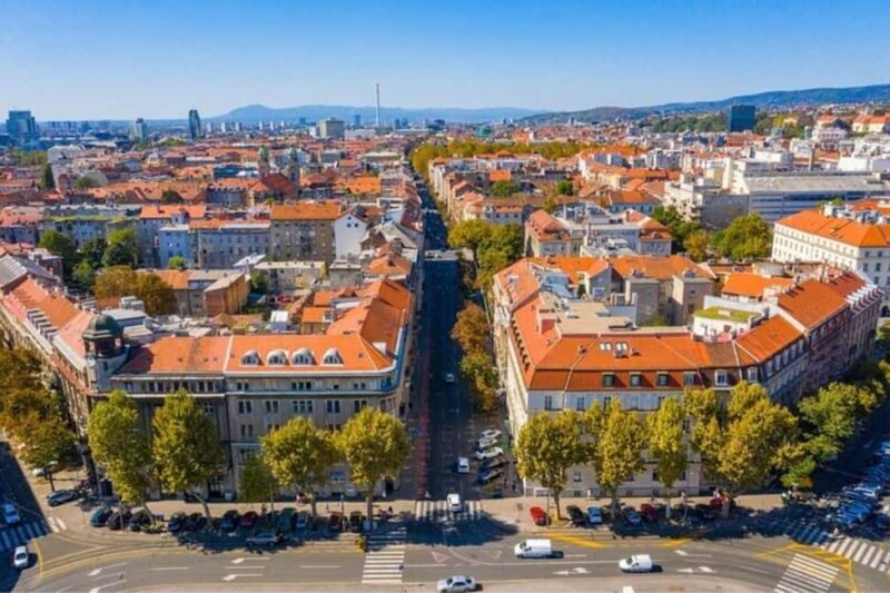 Zagreb : Highlights Walking Tour With A Guide - The Flexibility and Personal Touch