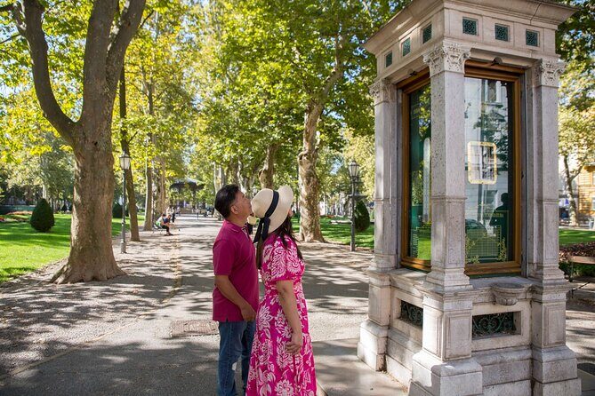 Zagreb photosession tour with guide and professional photographer - FAQs About the Zagreb Photosession Tour