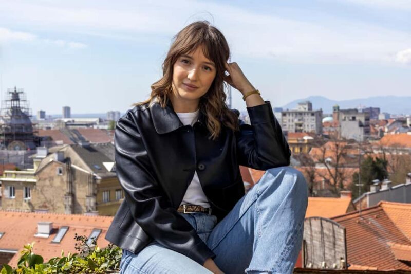 Zagreb: Photoshoot for Couples and Individuals - Final Thoughts on Value and Suitability