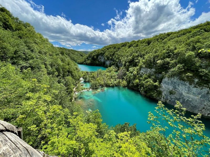 Zagreb: Rastoke & Plitvice Lakes Guided Tour with Ticket - Plitvice Lakes National Park: UNESCO scenery, guided paths, and real time management