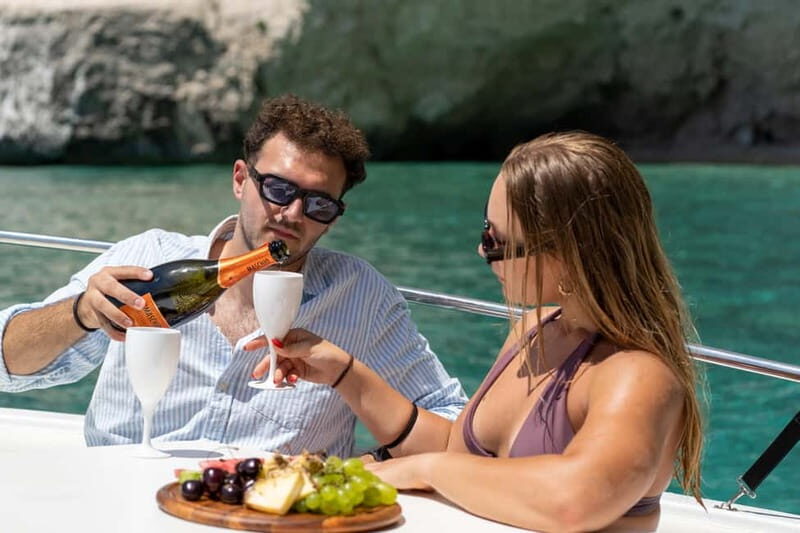 Zakynthos: Private Boat Tour  South Coast & Swim Stops - Key Points