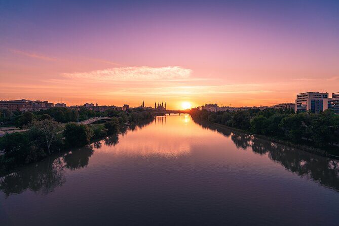 Zaragoza: Private Tour with a Local Guide - Why Consider a Private Tour with a Local in Zaragoza?