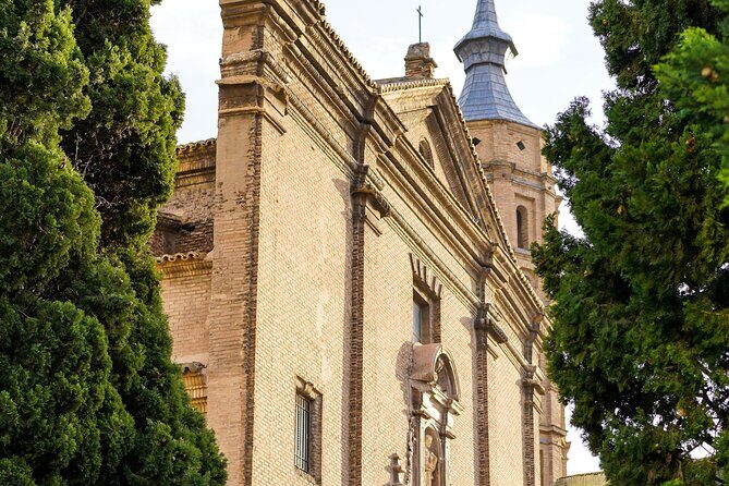 Zaragoza: Private Tour with a Local Guide - The Value of the Experience