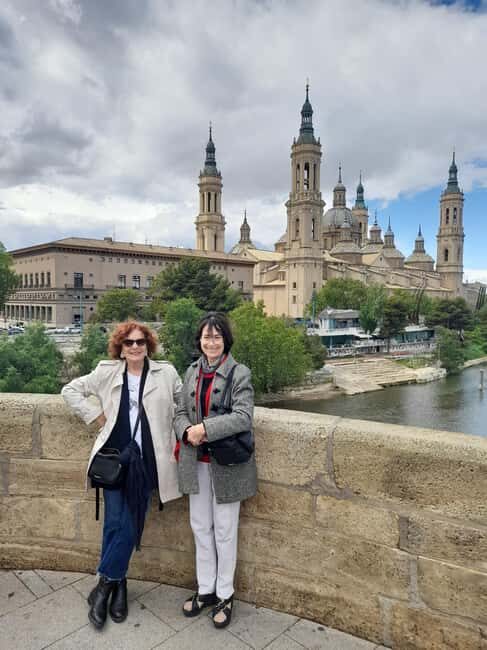 Zaragoza: Private Walking Tour with a Local - Key Points