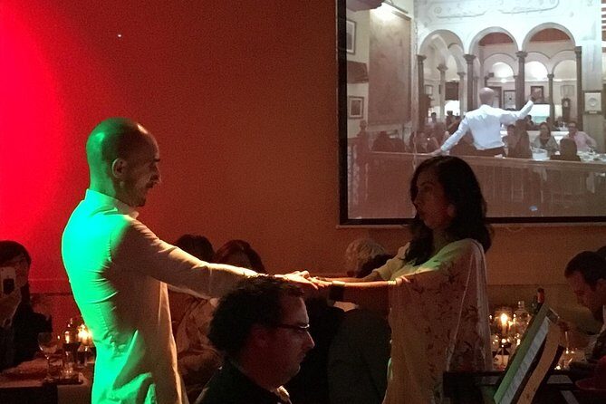 Zarzuela Opera and Dinner at La Castafiore Restaurant in Madrid - FAQ