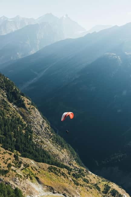 Zermatt: Tandem Paragliding Flight - Best Matterhorn Views - Who Should Consider This Tour?