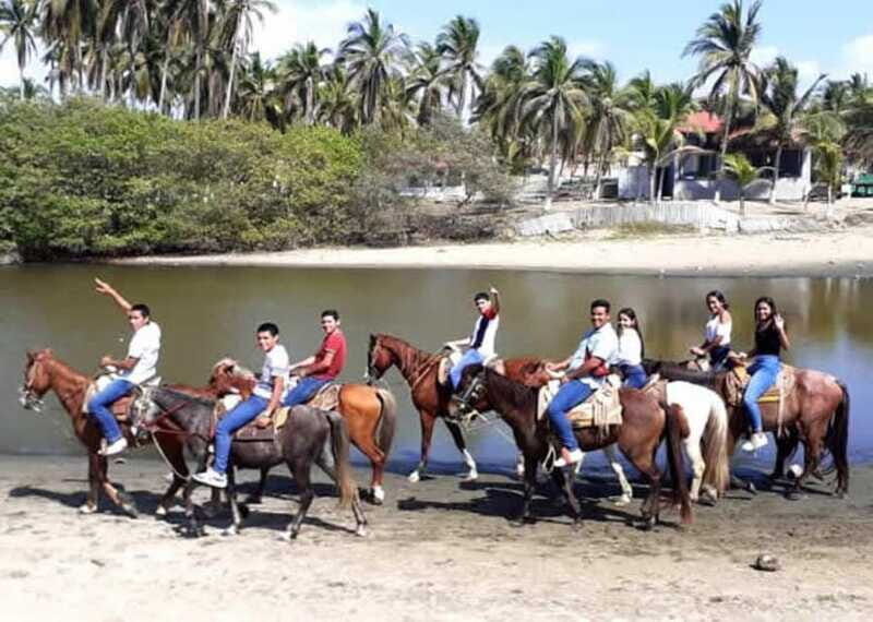 Zihuatanejo: Horseback Riding & Kayaking - FAQ