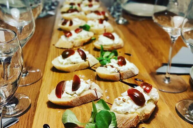 Zinfandel Wine Tasting & Storytelling with Dalmatian Food - Why This Tour Works