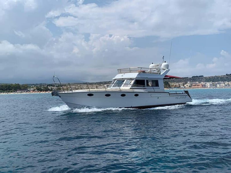 ZINGARO RESERVE AND SCOPELLO: BOAT TOUR AND SNORKELING - The First Stop: Tonnara del Secco