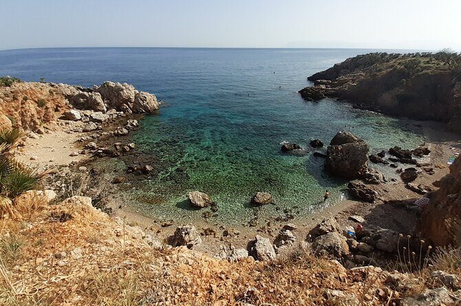 Zingaro Reserve from Alcamo and C/mmare-Entrance, lunch box incl - FAQs