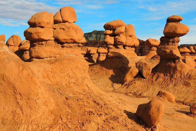 Zion, Bryce Canyon & Wave Valley Arizona: Small Group 4-Day Tour - An In-Depth Look at the 4-Day Utah Adventure