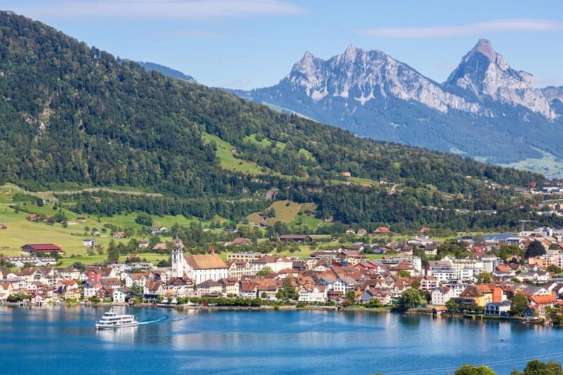 Zug: Express Walk with a Local in 60 minutes - Key Points