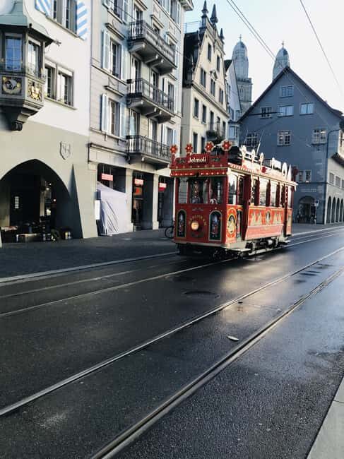 Zurich City Tour & Lake Zurich Cruise with Rapperswil Visit - What You Can Expect from This Tour