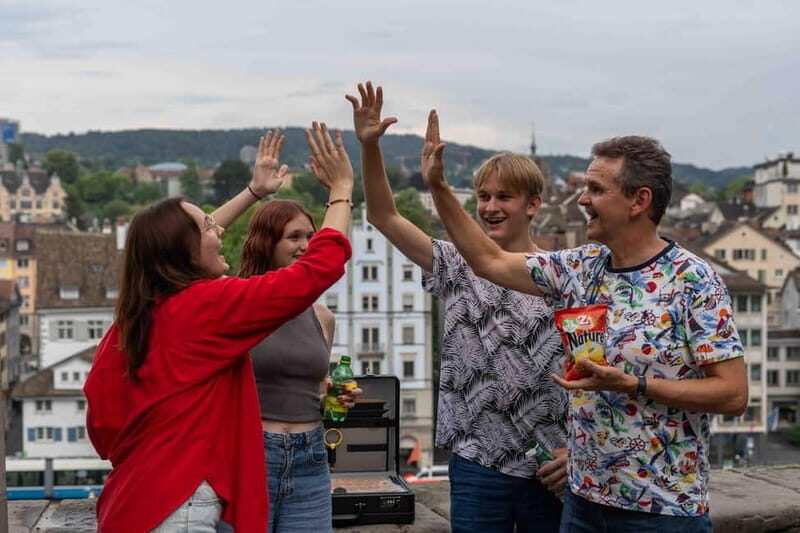 Zürich: guided Escape Game - Boatride, Snacks and Drinks - A Closer Look at the Zürich Guided Escape Game