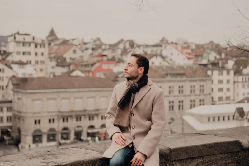 Zurich: Private Professional Photoshoot at Lindenhof - A Close Look at the Photoshoot Experience