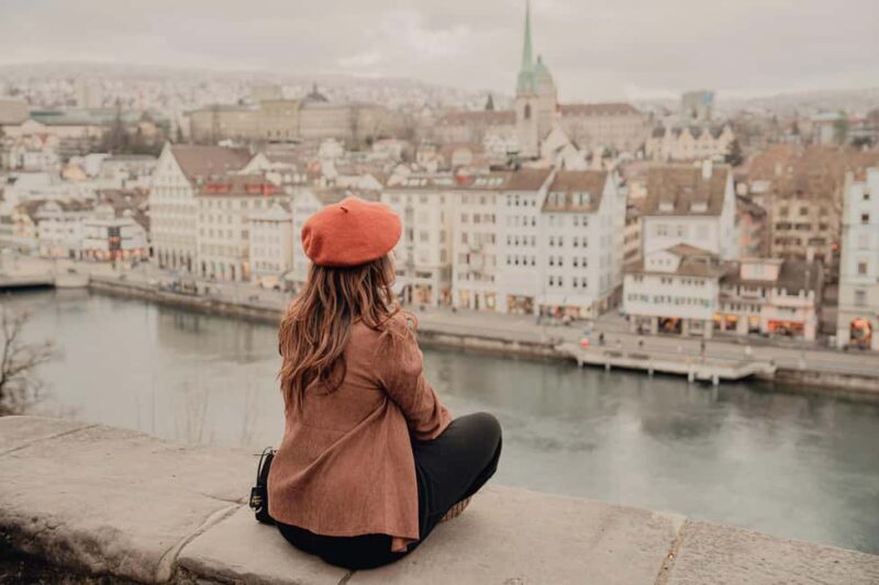 Zurich: Private Professional Photoshoot at Lindenhof - Authentic Experiences and Feedback