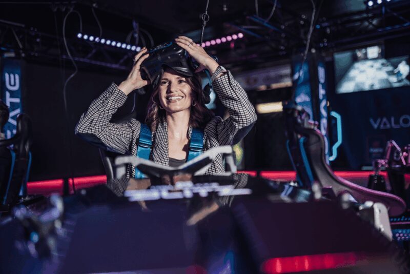 Zurich: Virtual Reality Space Racing Simulator - What You Can Expect from the Hyper GP VR Experience